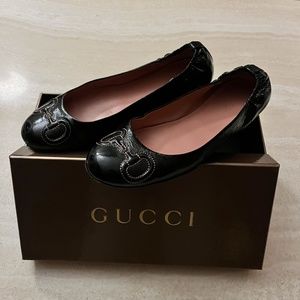 Crystal Gucci Lawe/Miro Soft Canna Fucilener/NE Black Patch flats. Size 37